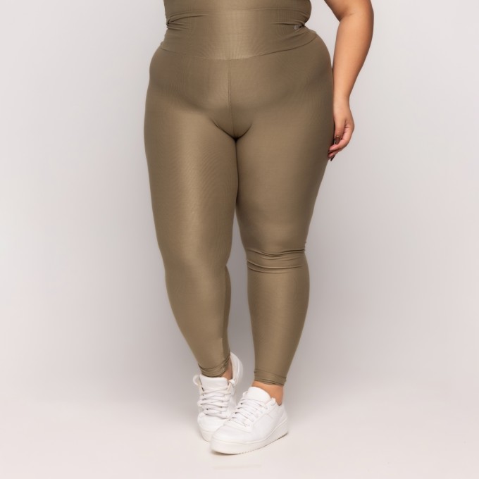 Calça Canelada Recorte V Plus Size Castan